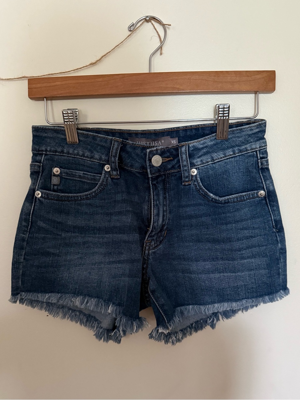 Distressed Stretch Cutoff Shorts